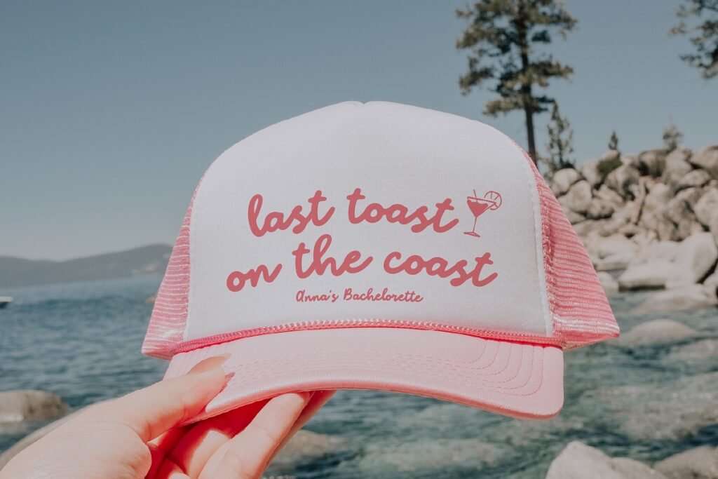 Amalfi Coastal Summer Retro Script