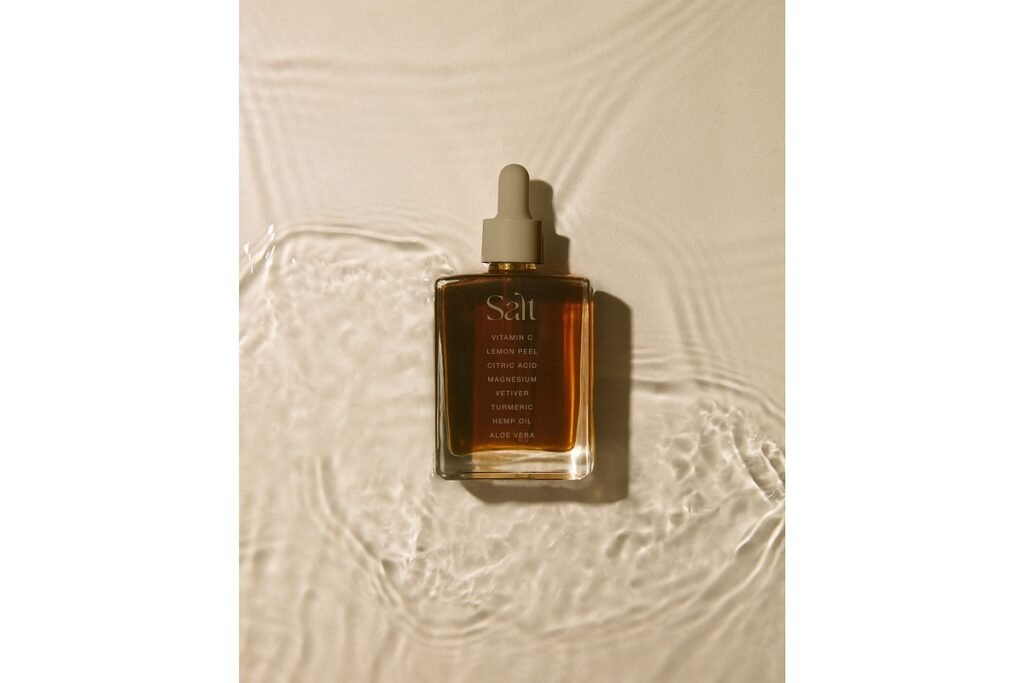 Square Glass Dropper Mockup